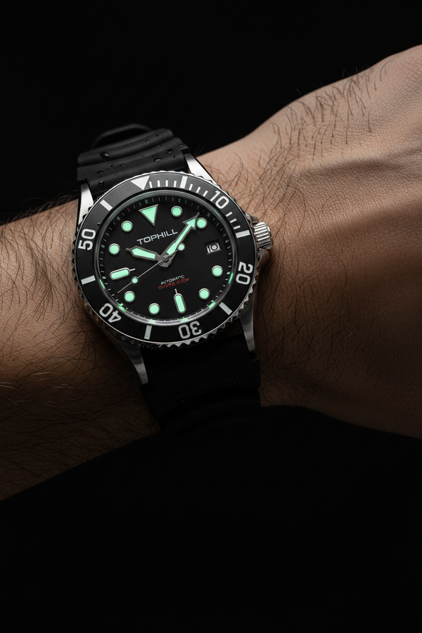 TOPHILL Diver 300M Black Rubber Strap Watch On Wrist
